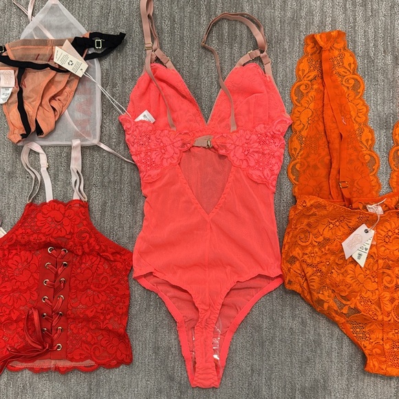 We Are HAH * Free People NWT Lingerie Bundle Size XSmall - Picture 11 of 12